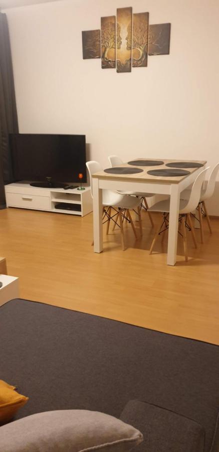 Апартаменты Apartament Barbary Краков Экстерьер фото