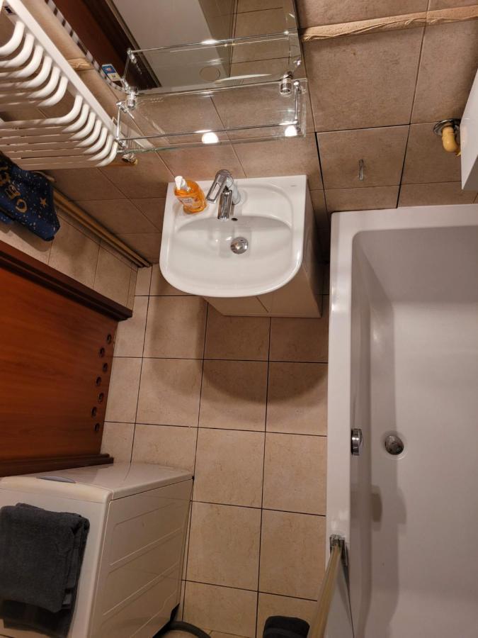 Апартаменты Apartament Barbary Краков Экстерьер фото